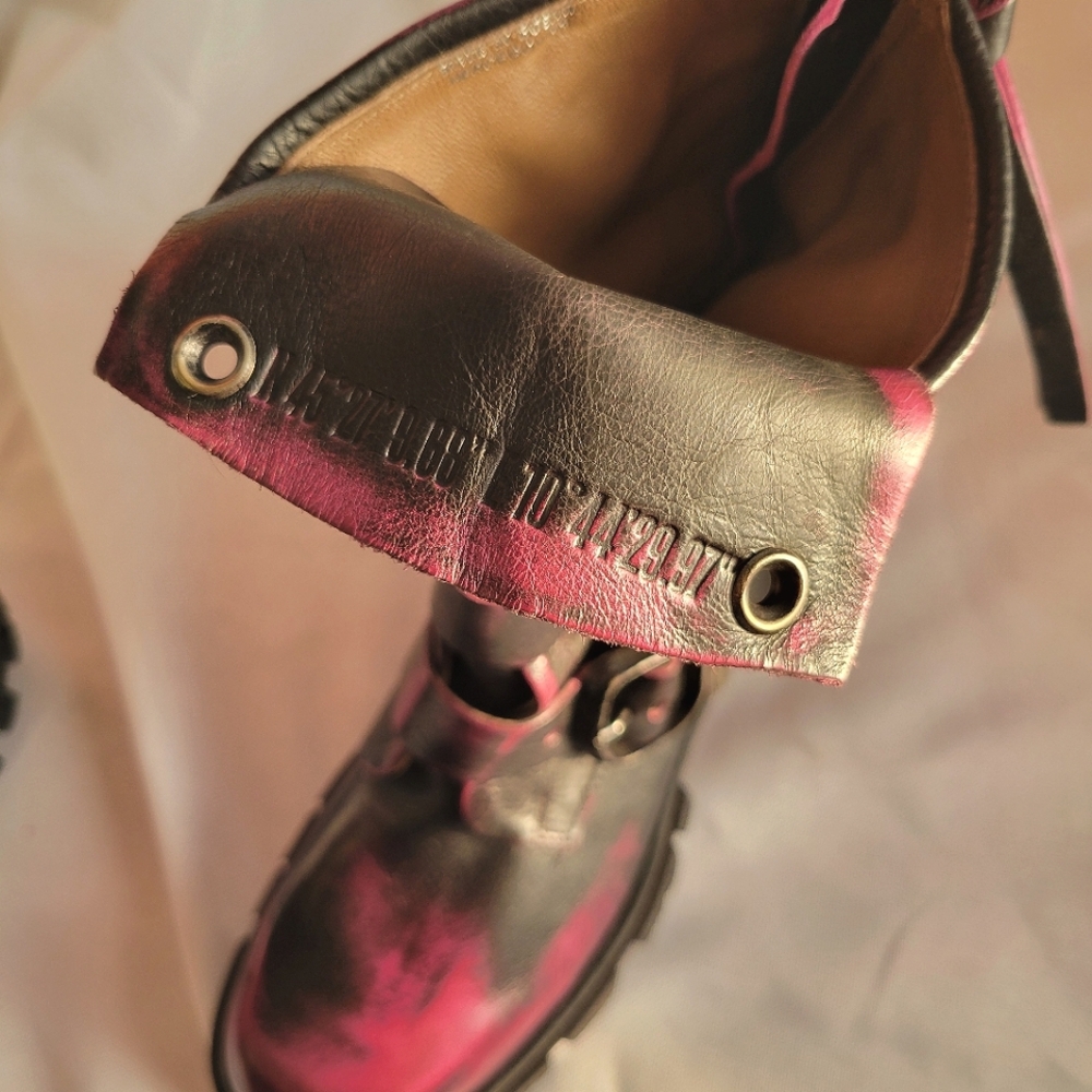 NIB A.S.98 Hamish Leather Moto Boots, Black w/Fuschia Brushing, 3 Buckle, EU 40 - Picture 10 of 11